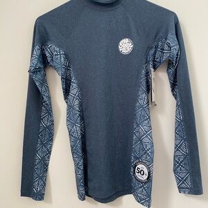 BNWT Rip Curl Blue Long Sleeve Rash Guard